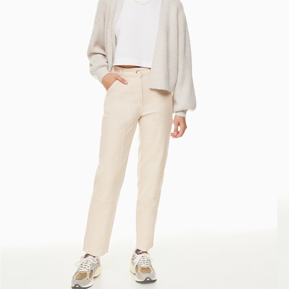 Aritzia Pants - Aritzia Wilfred Free Brennan High Rise Cotton Utility Cargo Pant Women’s size 8
